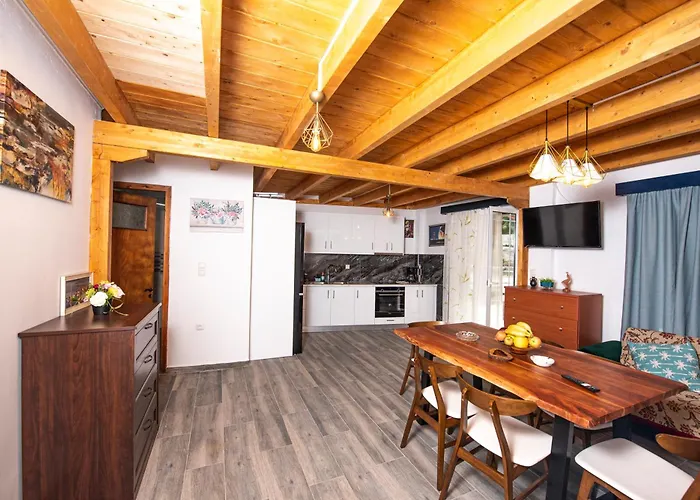 Christos Appartments
